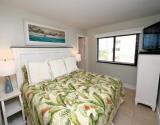 Master Bedroom/ King Bed