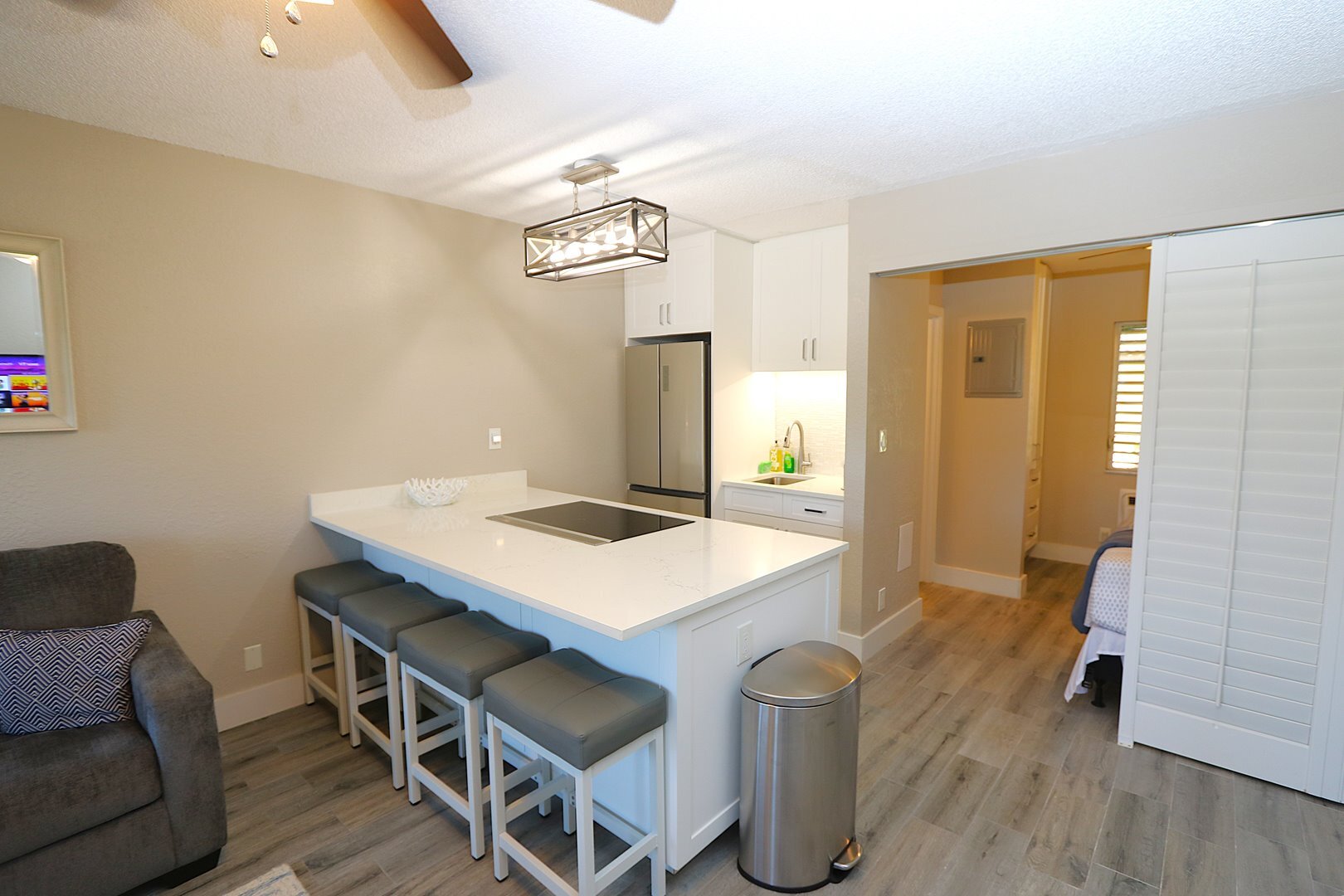 Aquarius V-3 in Marco Island, FL